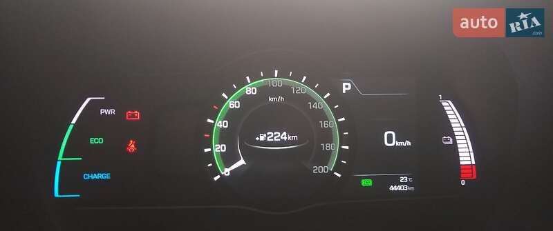 Хэтчбек Hyundai Ioniq 2017 в Каменском фото 9 Хэтчбек Hyundai Ioniq 2017 в Каменском
