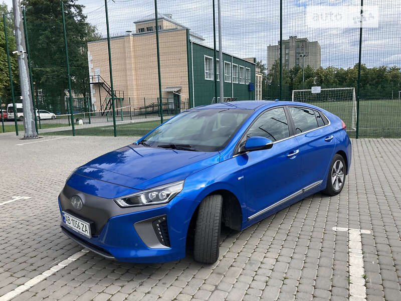 Хетчбек Hyundai Ioniq 2017 в Вінниці