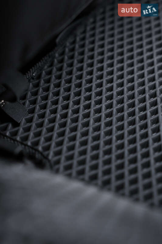 Лифтбек Hyundai Ioniq 2019 в Киеве