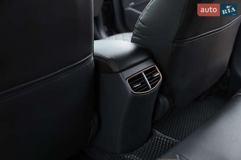 Лифтбек Hyundai Ioniq 2019 в Киеве