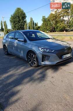 Хетчбек Hyundai Ioniq 2016 в Кременчуці