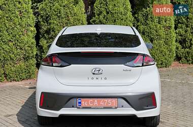 Лифтбек Hyundai Ioniq 2020 в Львове