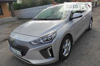 Хэтчбек Hyundai Ioniq 2017 в Хмельнике