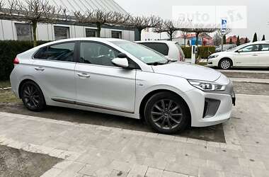 Хэтчбек Hyundai Ioniq 2018 в Днепре