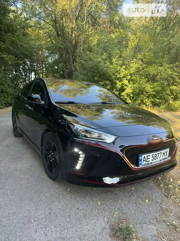 Hyundai Ioniq 2018 VIN KMHC05LH2JU028965 фото оголошення 19 з 68