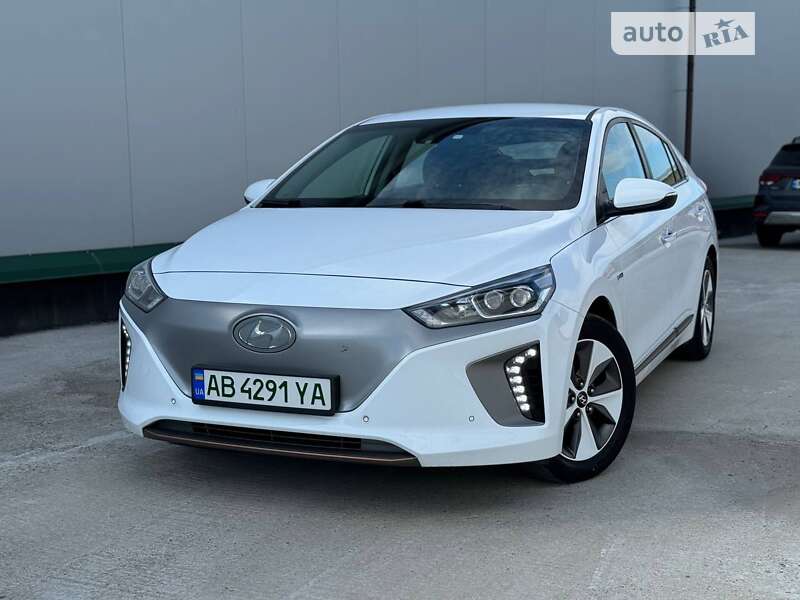 Хэтчбек Hyundai Ioniq 2018 в Виннице