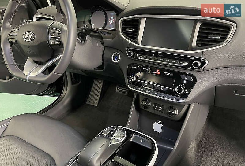 Хэтчбек Hyundai Ioniq 2018 в Львове