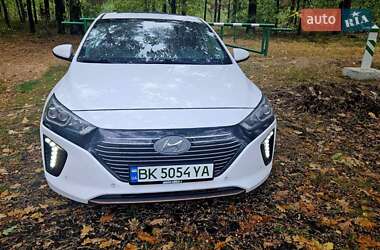 Хетчбек Hyundai Ioniq 2017 в Рівному