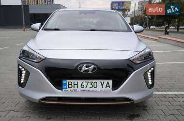 Лифтбек Hyundai Ioniq 2018 в 