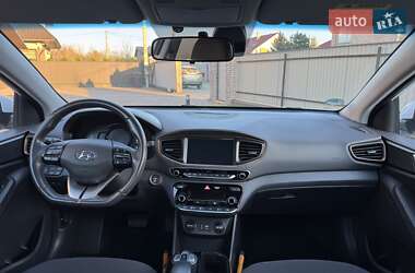 Ліфтбек Hyundai Ioniq 2019 в Чернівцях