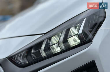 Лифтбек Hyundai Ioniq 2020 в 
