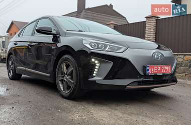 Хетчбек Hyundai Ioniq 2016 в Вінниці