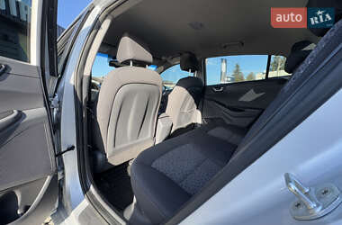 Лифтбек Hyundai Ioniq 2019 в 