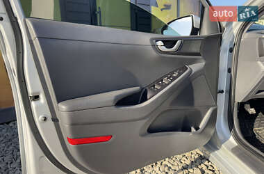 Лифтбек Hyundai Ioniq 2019 в 