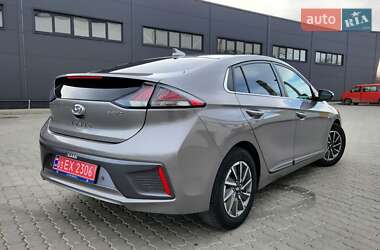 Ліфтбек Hyundai Ioniq 2020 в Бориславі