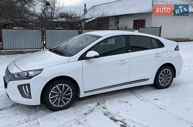 Hyundai Ioniq 2021