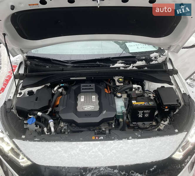 Лифтбек Hyundai Ioniq 2019 в Одессе