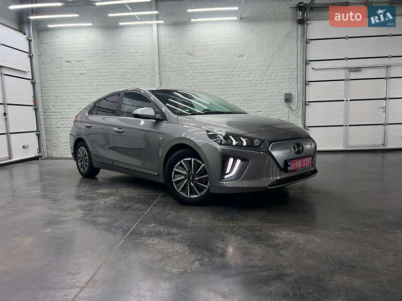 Хетчбек Hyundai Ioniq 2019 в Луцьку