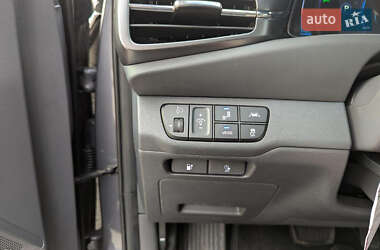 Лифтбек Hyundai Ioniq 2020 в 