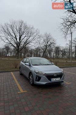 Хетчбек Hyundai Ioniq 2018 в Кропивницькому