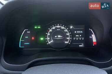 Хэтчбек Hyundai Ioniq 2017 в 