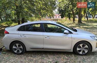 Хэтчбек Hyundai Ioniq 2018 в Виннице