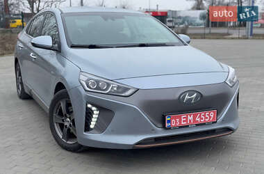 Хэтчбек Hyundai Ioniq 2016 в Виннице