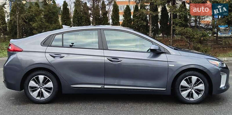 Хетчбек Hyundai Ioniq 2019 в Тернополі