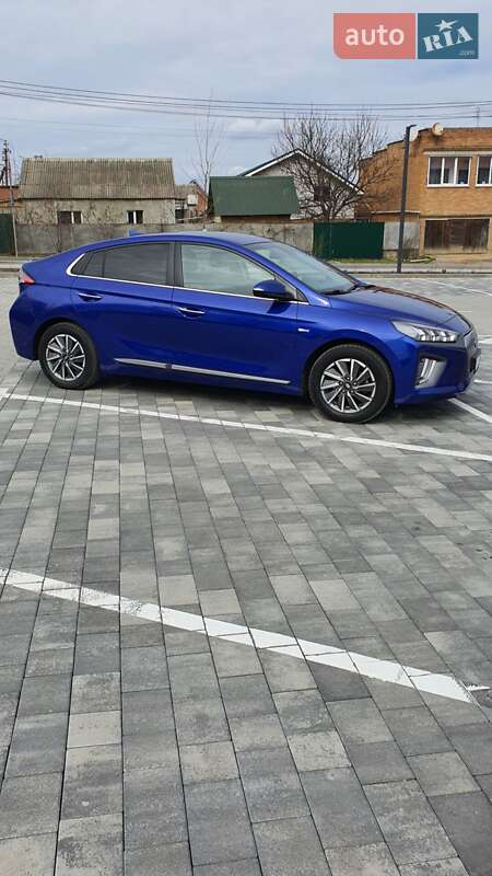 Лифтбек Hyundai Ioniq 2019 в Виннице
