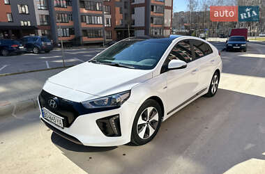 Хэтчбек Hyundai Ioniq 2019 в Тернополе