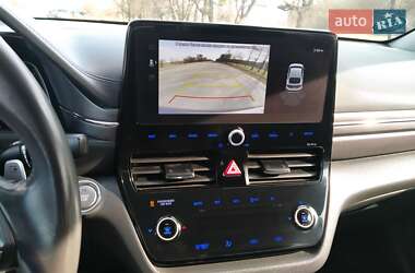 Хэтчбек Hyundai Ioniq 2019 в 