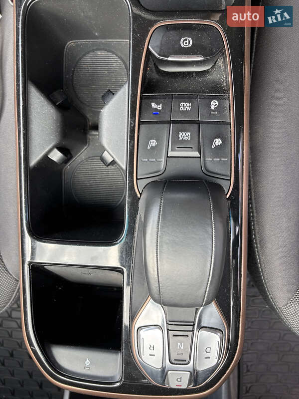 Хэтчбек Hyundai Ioniq 2018 в Киеве