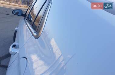 Лифтбек Hyundai Ioniq 2019 в 