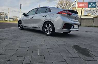 Ліфтбек Hyundai Ioniq 2018 в Стрию