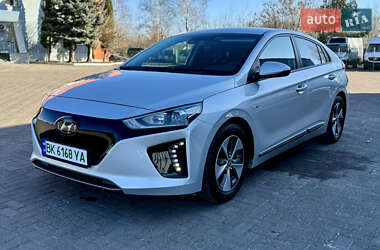 Hyundai Ioniq 2018 Hyundai Ioniq 2018