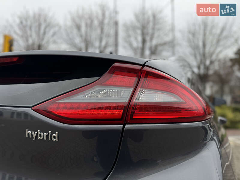 Хетчбек Hyundai Ioniq 2016 в Луцьку
