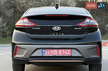 Лифтбек Hyundai Ioniq 2019 в 