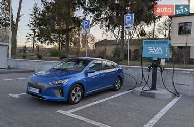 Hyundai Ioniq 2017 Hyundai Ioniq 2017