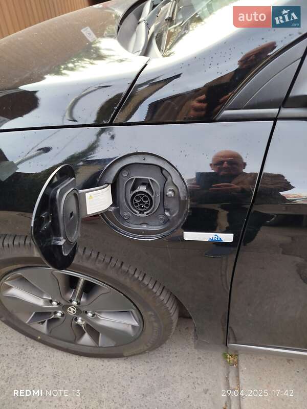 Хэтчбек Hyundai Ioniq 2018 в Обухове