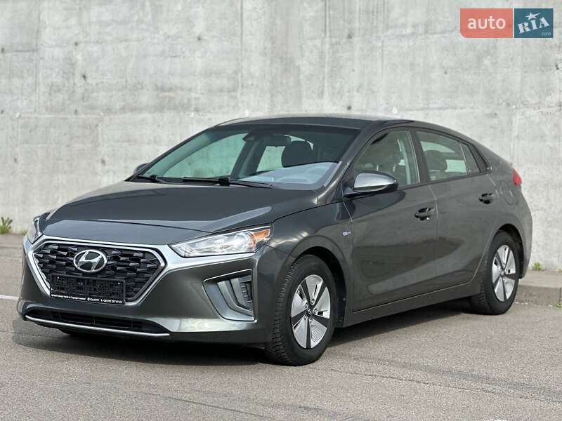 Лифтбек Hyundai Ioniq 2020 в 