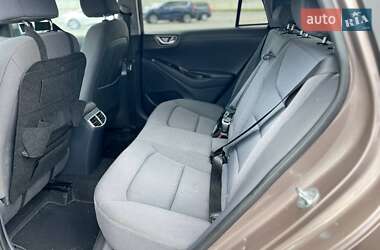 Лифтбек Hyundai Ioniq 2019 в 