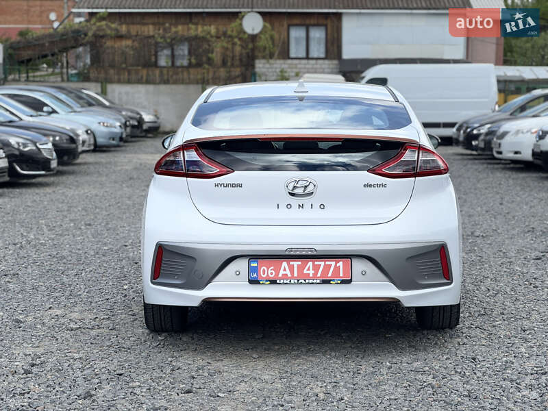 Хетчбек Hyundai Ioniq 2018 в Бердичеві