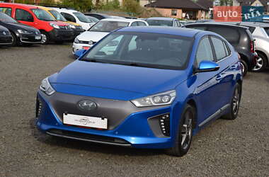 Хэтчбек Hyundai Ioniq 2016 в Луцке