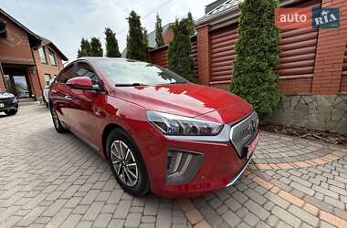 Ліфтбек Hyundai Ioniq 2019 в 