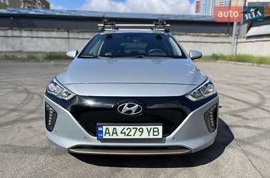 Хэтчбек Hyundai Ioniq 2018 в 