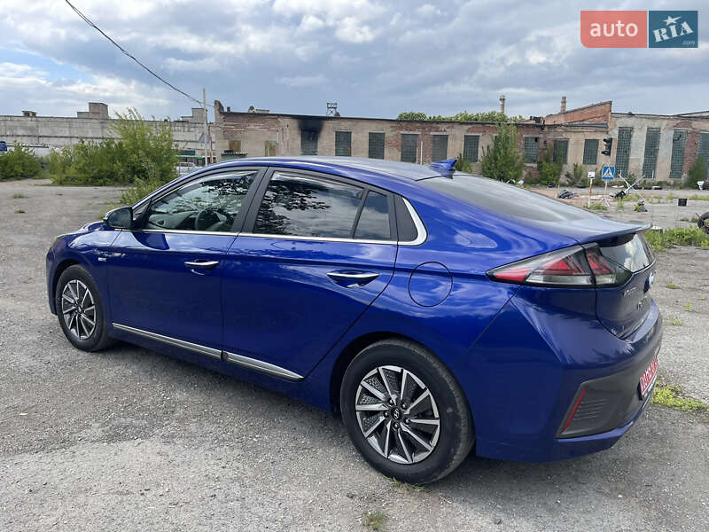 Ліфтбек Hyundai Ioniq 2020 в Тернополі