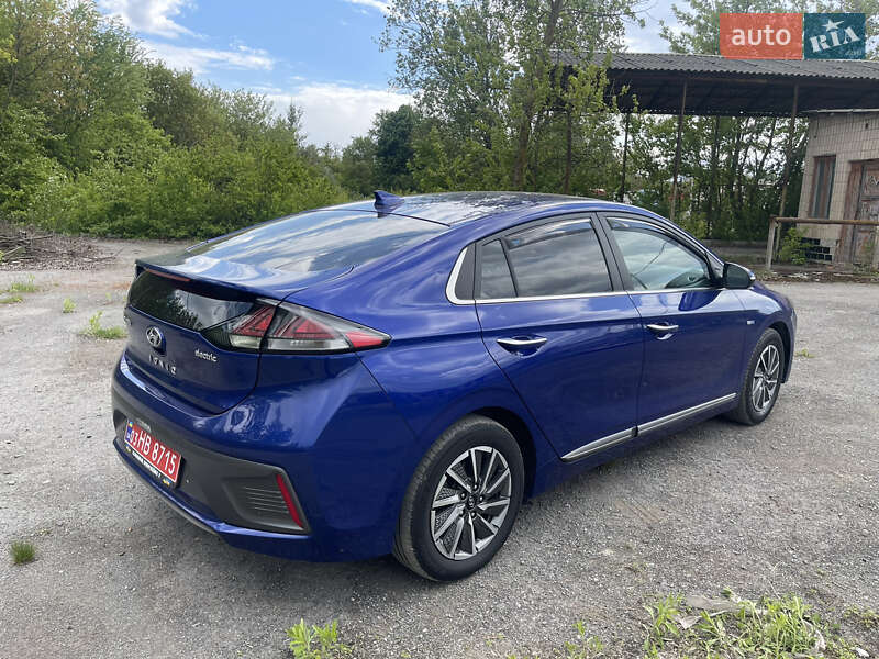 Ліфтбек Hyundai Ioniq 2020 в Тернополі