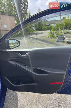 Лифтбек Hyundai Ioniq 2020 в 
