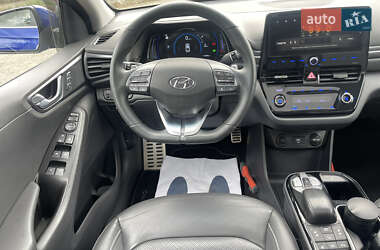 Лифтбек Hyundai Ioniq 2020 в 