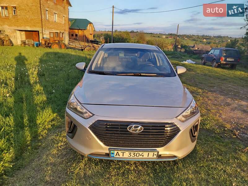 Ліфтбек Hyundai Ioniq 2019 в Івано-Франківську